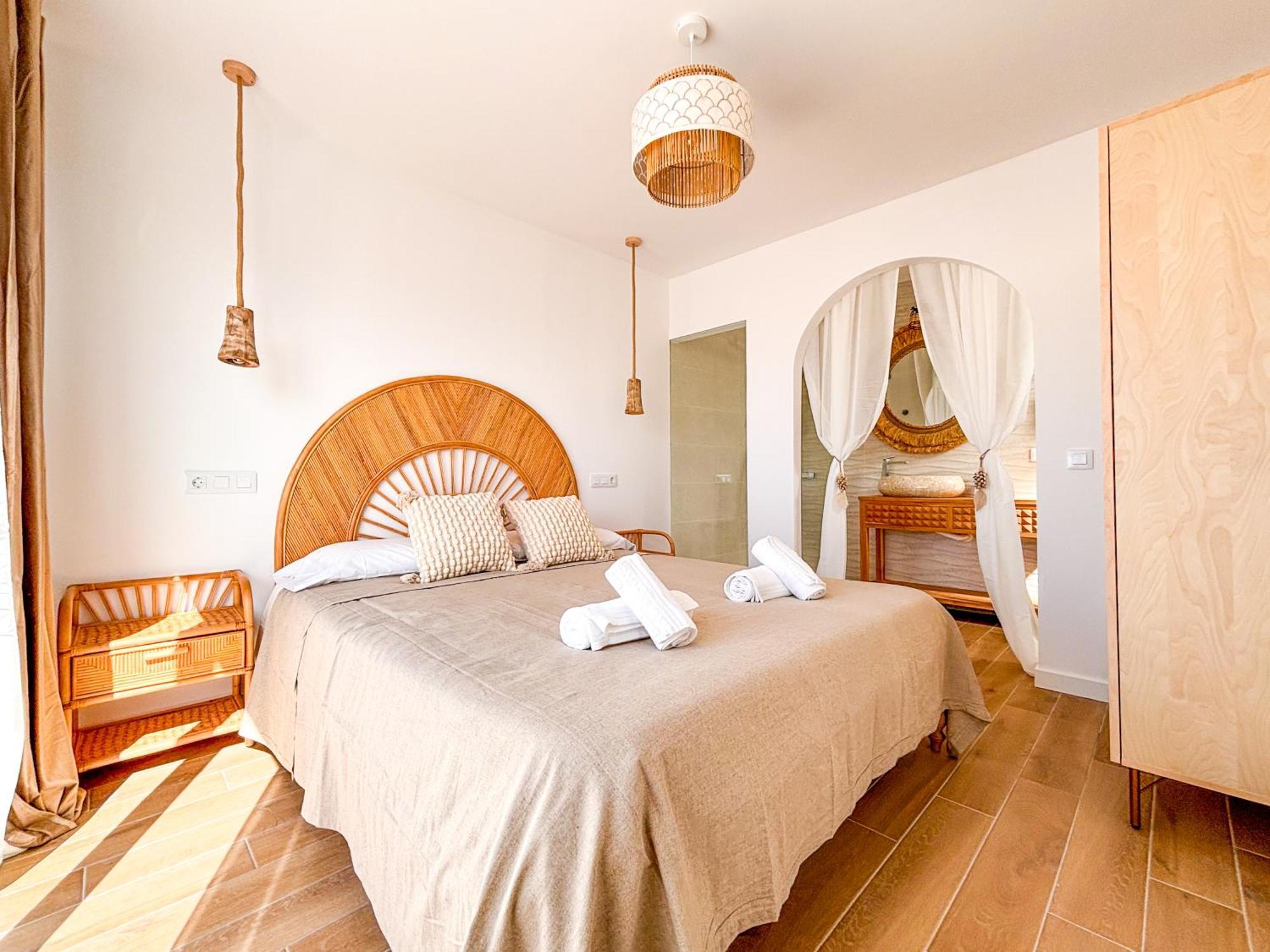 Chakra House Fuerteventura - Affordable Rooms In A Cozy Guesthouse Corralejo Eksteriør billede