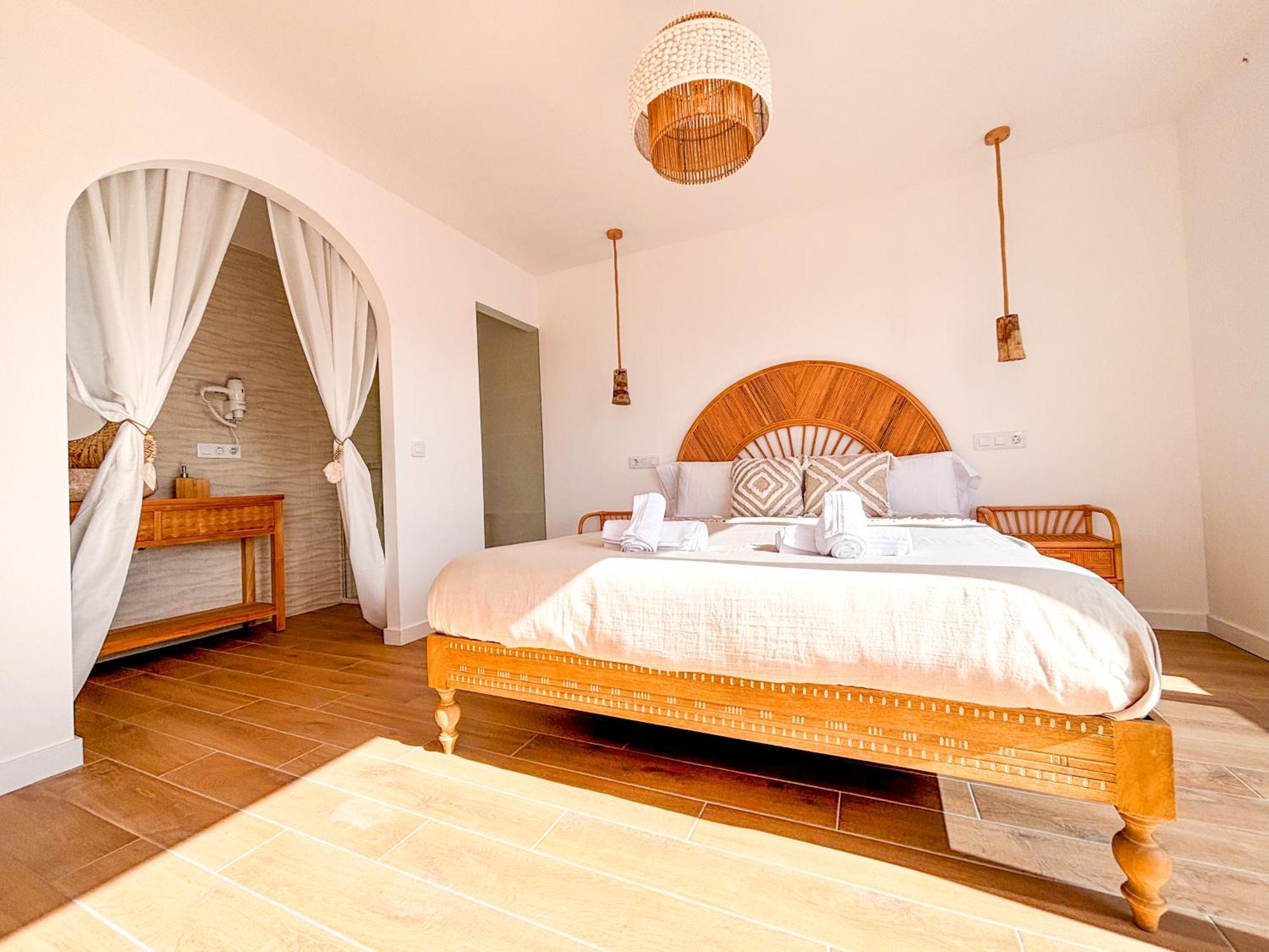 Chakra House Fuerteventura - Affordable Rooms In A Cozy Guesthouse Corralejo Eksteriør billede