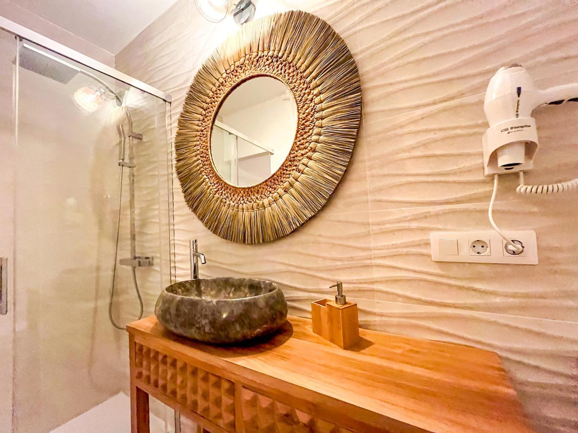 Chakra House Fuerteventura - Affordable Rooms In A Cozy Guesthouse Corralejo Eksteriør billede